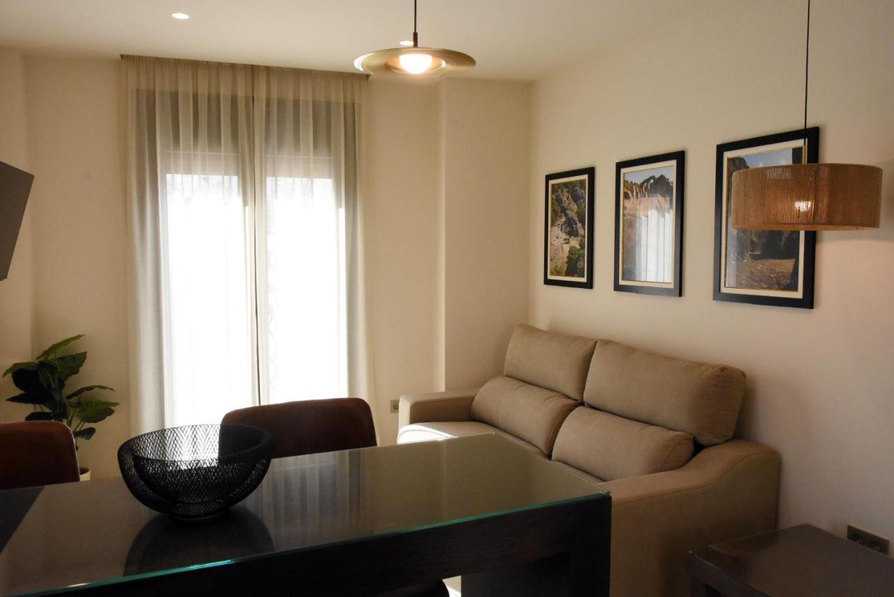 Aptos Millan Apartment อาร์ดาเลส ภายนอก รูปภาพ